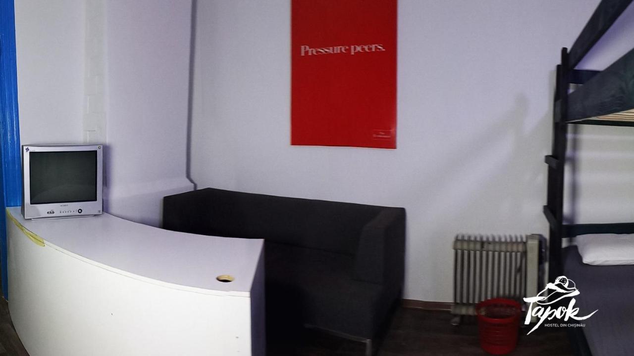 Tapok Hostel Chişinău Esterno foto