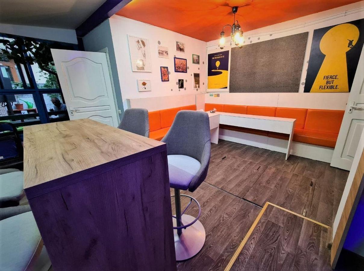Tapok Hostel Chişinău Esterno foto